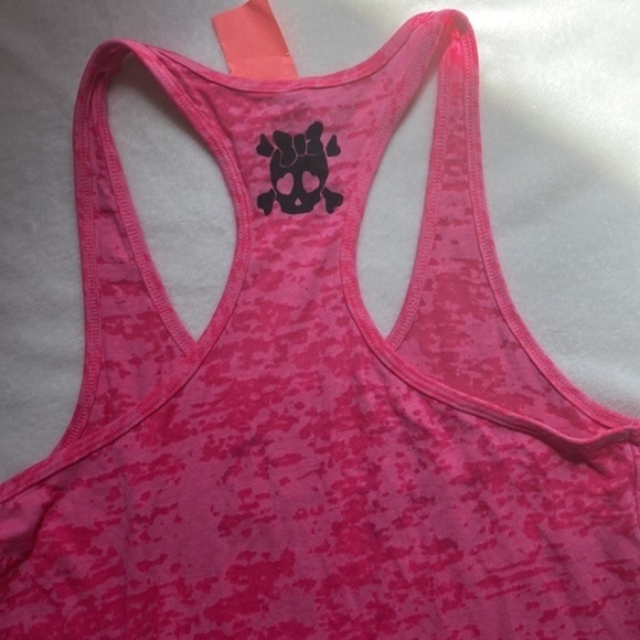 NWT Women’s Pink & Black Fit Reno Tank Skull Graphic Back - Picture 3 of 3